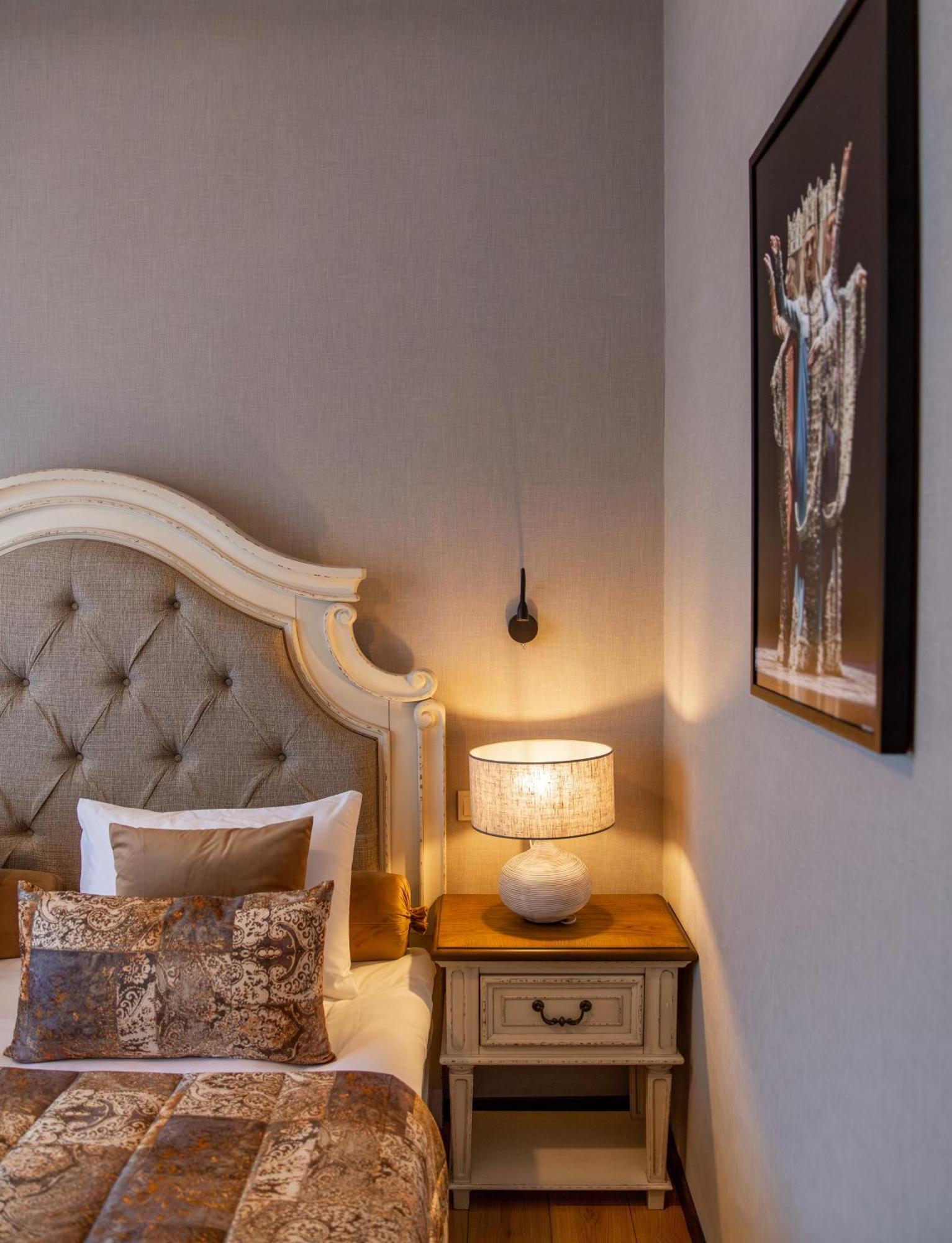 Seventeen Rooms Telavi Exterior foto